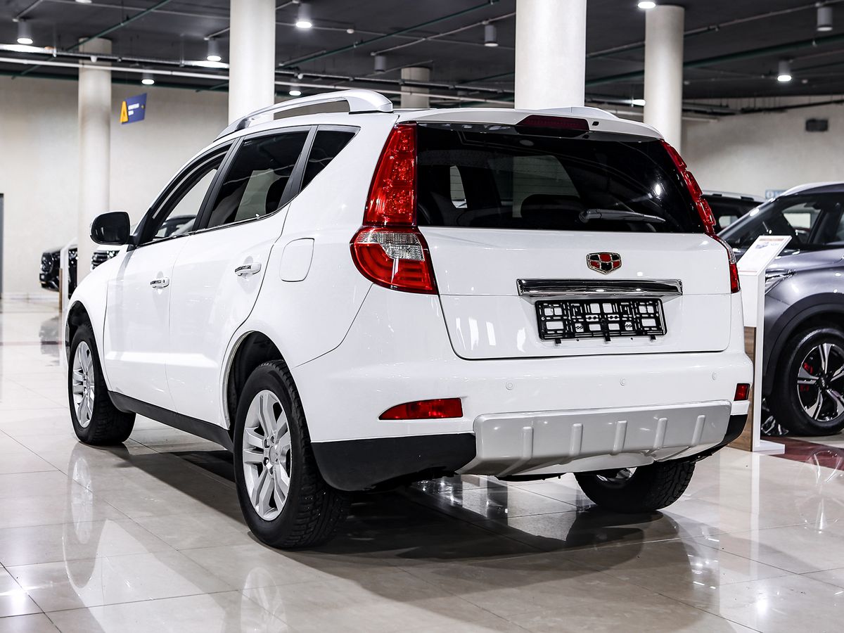 Купить Emgrand X7 с пробегом