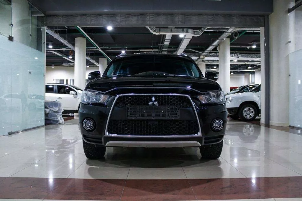 Купить Outlander с пробегом