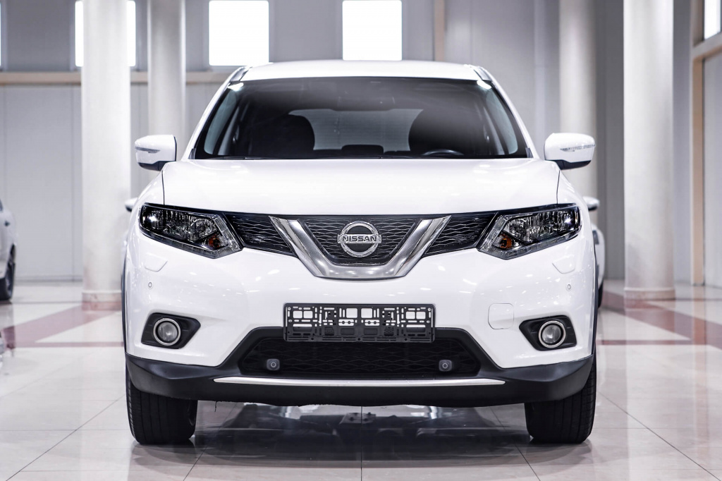 Купить X-Trail с пробегом