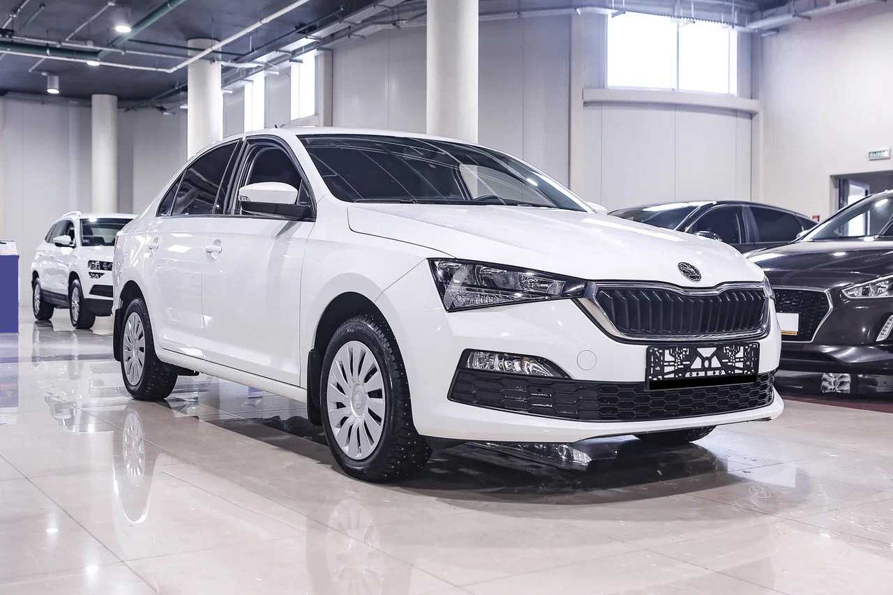 Купить Rapid с пробегом